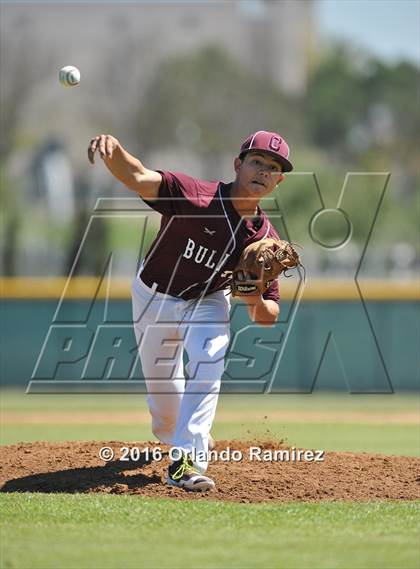 Thumbnail 3 in San Diego vs Calexico (66th Annual Lions Tournament 4A Semifinal) photogallery.
