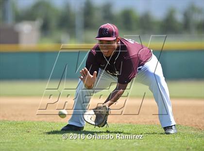 Thumbnail 3 in San Diego vs Calexico (66th Annual Lions Tournament 4A Semifinal) photogallery.