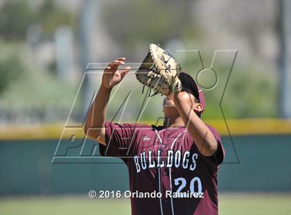 Thumbnail 2 in San Diego vs Calexico (66th Annual Lions Tournament 4A Semifinal) photogallery.
