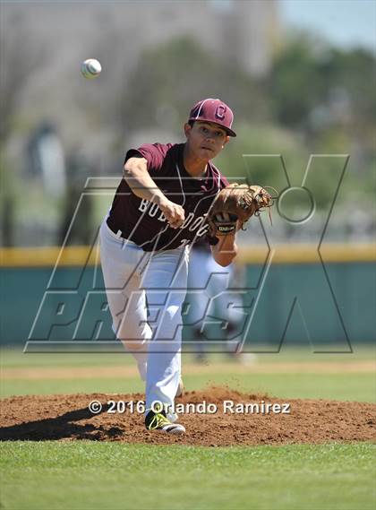 Thumbnail 3 in San Diego vs Calexico (66th Annual Lions Tournament 4A Semifinal) photogallery.