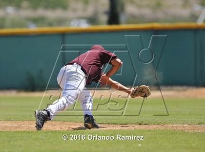 Thumbnail 2 in San Diego vs Calexico (66th Annual Lions Tournament 4A Semifinal) photogallery.