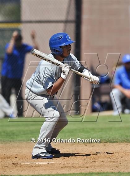 Thumbnail 3 in San Diego vs Calexico (66th Annual Lions Tournament 4A Semifinal) photogallery.