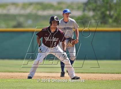 Thumbnail 2 in San Diego vs Calexico (66th Annual Lions Tournament 4A Semifinal) photogallery.