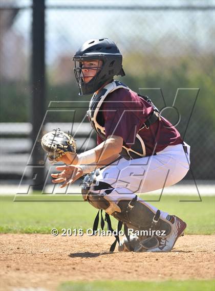Thumbnail 2 in San Diego vs Calexico (66th Annual Lions Tournament 4A Semifinal) photogallery.