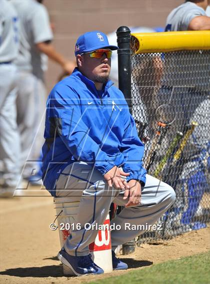 Thumbnail 3 in San Diego vs Calexico (66th Annual Lions Tournament 4A Semifinal) photogallery.