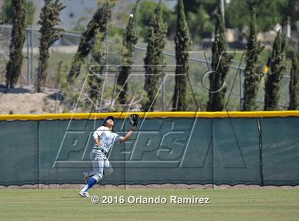 Thumbnail 1 in San Diego vs Calexico (66th Annual Lions Tournament 4A Semifinal) photogallery.