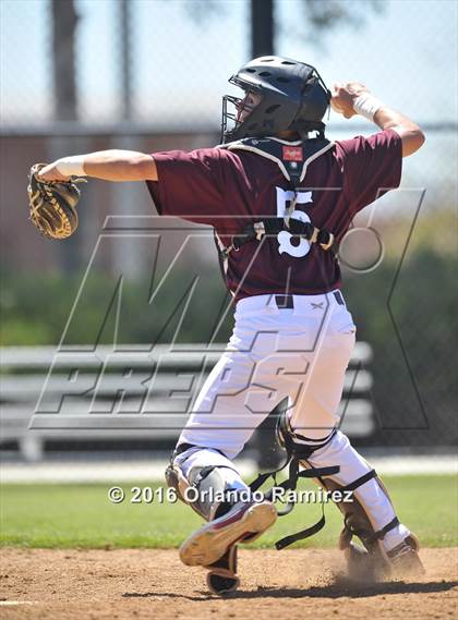 Thumbnail 2 in San Diego vs Calexico (66th Annual Lions Tournament 4A Semifinal) photogallery.