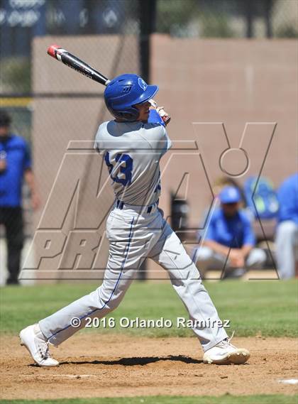 Thumbnail 1 in San Diego vs Calexico (66th Annual Lions Tournament 4A Semifinal) photogallery.