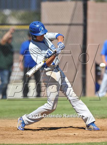 Thumbnail 1 in San Diego vs Calexico (66th Annual Lions Tournament 4A Semifinal) photogallery.