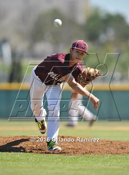 Thumbnail 3 in San Diego vs Calexico (66th Annual Lions Tournament 4A Semifinal) photogallery.