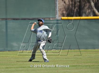Thumbnail 3 in San Diego vs Calexico (66th Annual Lions Tournament 4A Semifinal) photogallery.