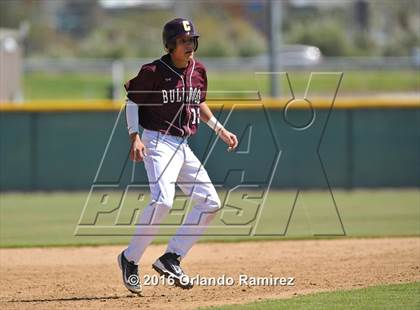 Thumbnail 2 in San Diego vs Calexico (66th Annual Lions Tournament 4A Semifinal) photogallery.