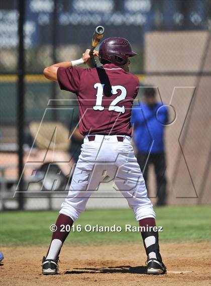 Thumbnail 2 in San Diego vs Calexico (66th Annual Lions Tournament 4A Semifinal) photogallery.