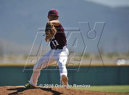 Thumbnail 2 in San Diego vs Calexico (66th Annual Lions Tournament 4A Semifinal) photogallery.