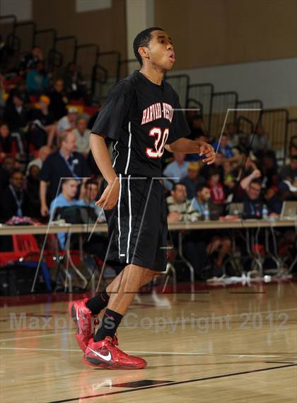 Thumbnail 2 in Harvard-Westlake vs. Loyola (MaxPreps Holiday Classic) photogallery.
