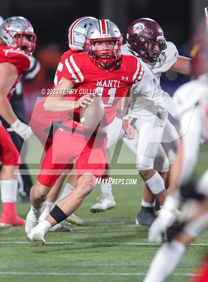 Thumbnail 2 in Morgan vs. Manti (UHSAA 3A Semifinal) photogallery.
