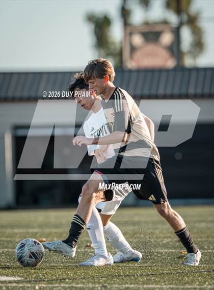 Thumbnail 3 in FR: Servite @ JSerra Catholic photogallery.