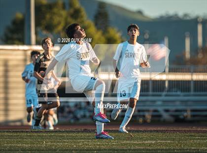 Thumbnail 2 in FR: Servite @ JSerra Catholic photogallery.