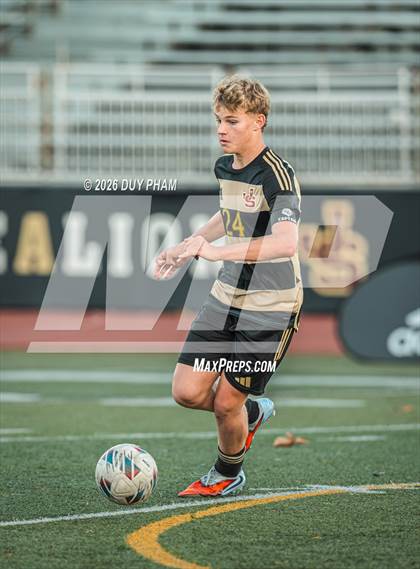 Thumbnail 2 in FR: Servite @ JSerra Catholic photogallery.