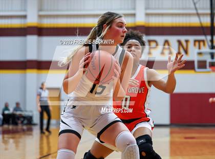 Thumbnail 3 in Lindsay vs. Honey Grove (UIL 2A Bi-District Playoff) photogallery.