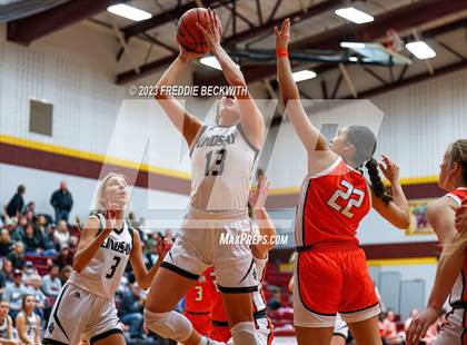 Thumbnail 2 in Lindsay vs. Honey Grove (UIL 2A Bi-District Playoff) photogallery.
