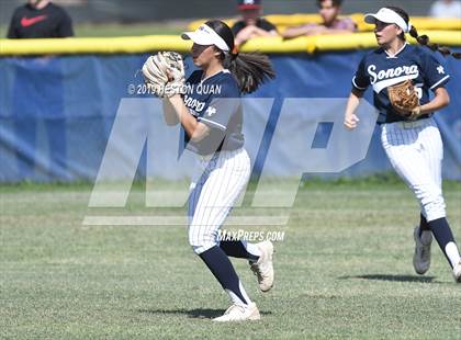 Thumbnail 1 in La Habra @ Sonora photogallery.