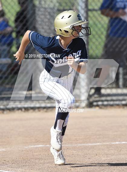Thumbnail 3 in La Habra @ Sonora photogallery.