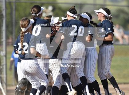 Thumbnail 1 in La Habra @ Sonora photogallery.