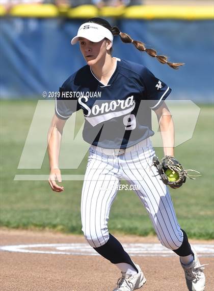 Thumbnail 2 in La Habra @ Sonora photogallery.