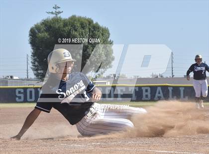 Thumbnail 3 in La Habra @ Sonora photogallery.