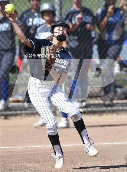 Thumbnail 3 in La Habra @ Sonora photogallery.