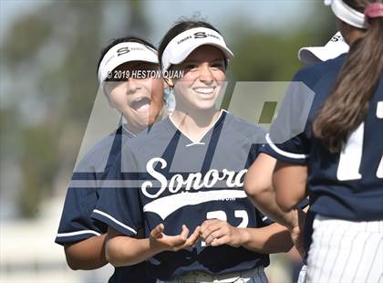 Thumbnail 3 in La Habra @ Sonora photogallery.