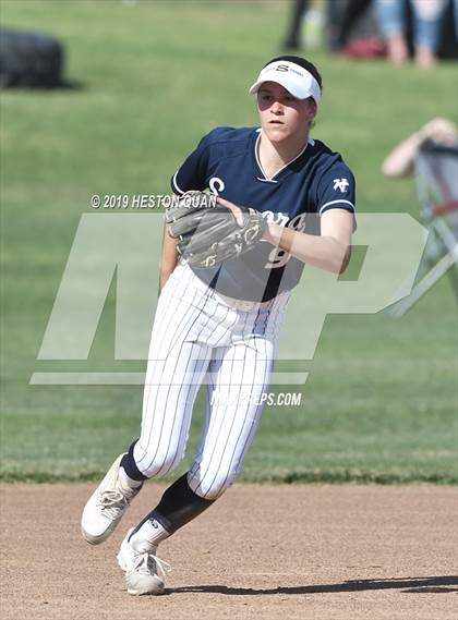 Thumbnail 3 in La Habra @ Sonora photogallery.