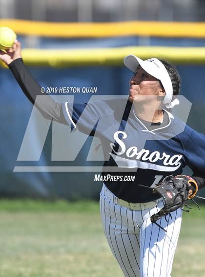 Thumbnail 2 in La Habra @ Sonora photogallery.