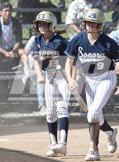 Thumbnail 3 in La Habra @ Sonora photogallery.