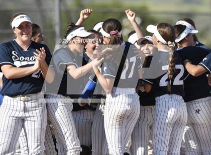 Thumbnail 3 in La Habra @ Sonora photogallery.