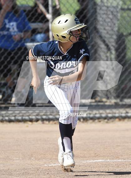 Thumbnail 1 in La Habra @ Sonora photogallery.