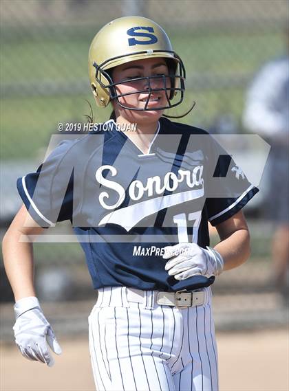 Thumbnail 1 in La Habra @ Sonora photogallery.