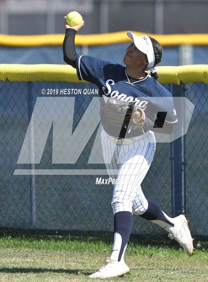 Thumbnail 1 in La Habra @ Sonora photogallery.