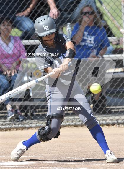 Thumbnail 3 in La Habra @ Sonora photogallery.