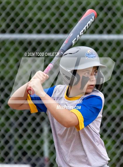 Thumbnail 1 in Irondequoit @ Mendon photogallery.