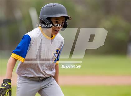 Thumbnail 2 in Irondequoit @ Mendon photogallery.