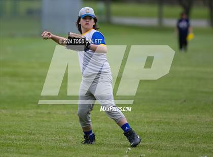 Thumbnail 1 in Irondequoit @ Mendon photogallery.