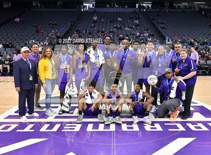 Thumbnail 1 in Lynwood (CIF State D5 Award Photos) photogallery.