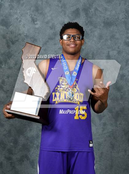 Thumbnail 3 in Lynwood (CIF State D5 Award Photos) photogallery.