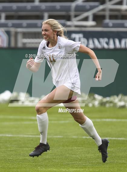 Thumbnail 3 in Cheyenne Mountain vs Evergreen (CHSAA 4A Championship) photogallery.
