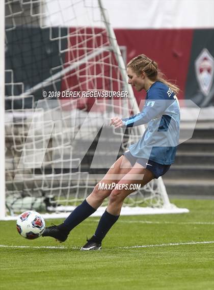 Thumbnail 1 in Cheyenne Mountain vs Evergreen (CHSAA 4A Championship) photogallery.