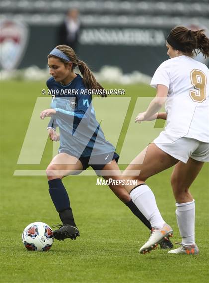 Thumbnail 2 in Cheyenne Mountain vs Evergreen (CHSAA 4A Championship) photogallery.