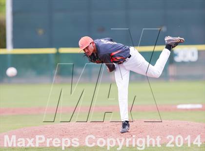 Thumbnail 3 in Red Mountain @ Corona del Sol photogallery.