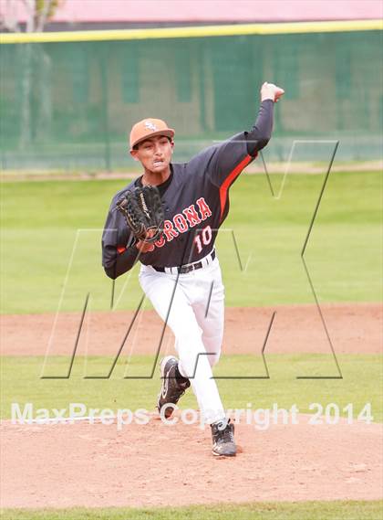 Thumbnail 2 in Red Mountain @ Corona del Sol photogallery.